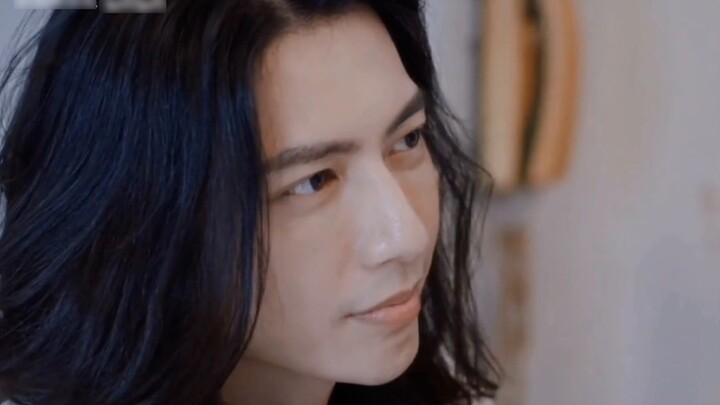 [Antara Positif dan Negatif/Yuki×Boss Jian] Atasan cantik berambut panjang×Paman jujur bawahan