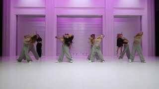 BLACKPINK ' SHUT DOWN ' DANCE PERFORMANCE VIDEO