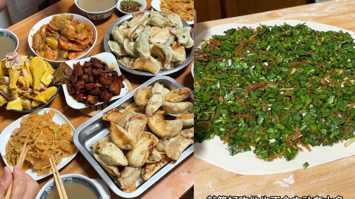 My mom works all day and still has to cook three meals. I want to help ease her burden a bit.