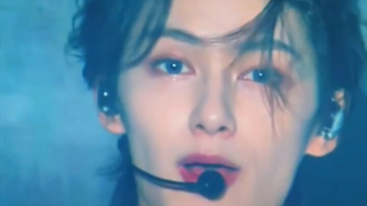 “นี่มันจะเป็นสาวงามขนาดไหนกันเชียว ชัดเจนว่าเป็นปาฏิหาริย์ชัดๆ”