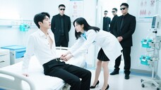 Magang kira CEO pasien urologi, menarik celananya—tak disangka jadi istri CEO! Sebuah kesalahpahaman