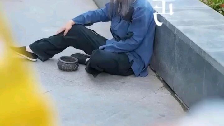 ang mangkok ang nagpapayaman sa kanya