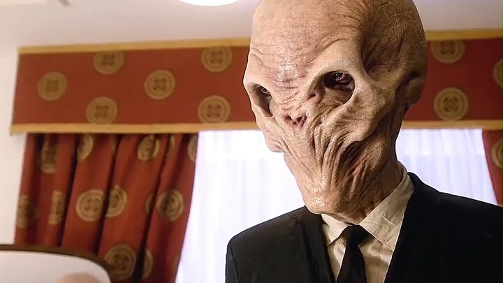 شاهد كيف يبيد الدكتور تلك الوحوش الصامتة غير الموجودة في الذاكرة