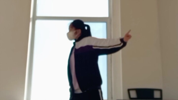 【啦啦】16岁翻跳  Untouchble