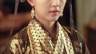 ใครจะคิดว่าเทพผู้พิทักษ์ของตระกูลซือ แท้จริงคือเจ้าชายแห่งเต๋าดำ