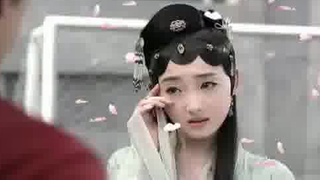 نسخة لين داي يو من إعلان سنيكرز