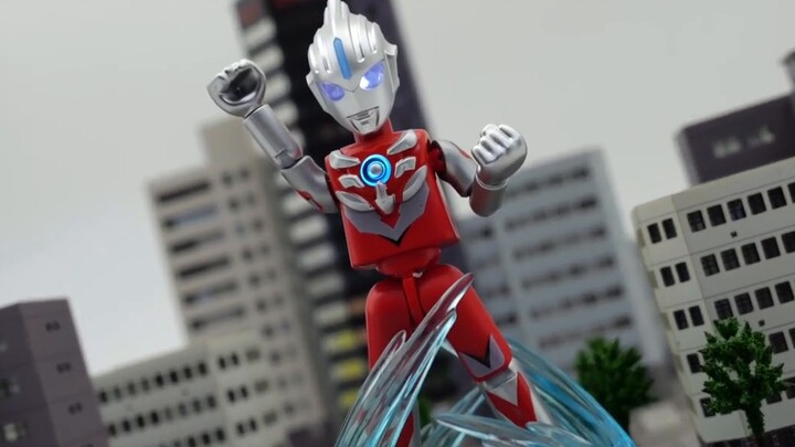 Sử dụng phương pháp người gạch để mở đầu sự ra đời của Orb-Ultraman Bruko's Shining Edition Sixth Ed