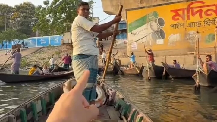 Arrived in Bangladesh—this place is pure hell. Turns out everything people say online is true. 18 ye