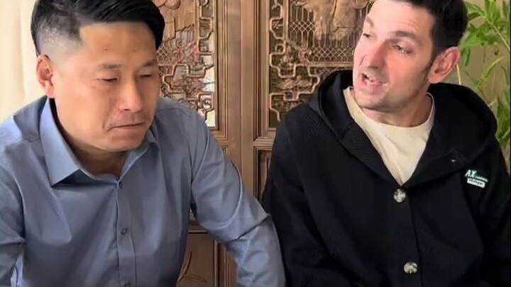 Không phải là nhiều xương cá, mà là nhiều gai của con người