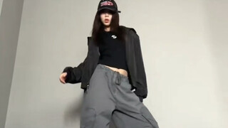Qiao Yiyu-aespa "Whiplash" Gen1es241028
