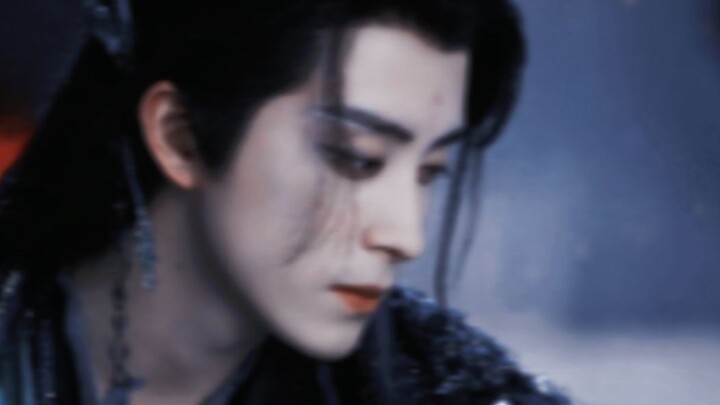 On the day the Flower Immortal passed away, every flower withered! More perilous than the imperial p