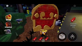 I played Roblox rainbow friends with my friend (he begged me to record)