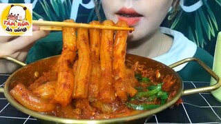 ăn cả thế giới - ăn mukbang - ăn bánh canh