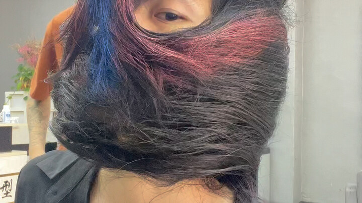 Karya agung terbaik tahun ini (lima gaya rambut helm)