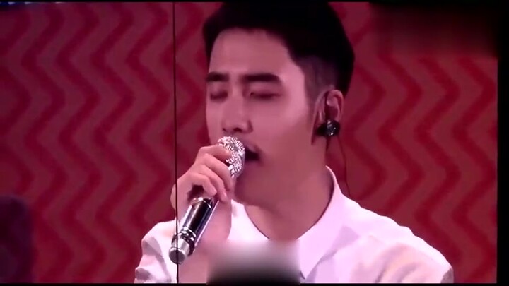 EXO全体成员唱张艺兴SOLO_几个韩国人在日本唱中文歌！