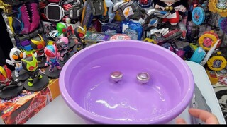 Túi may mắn Kamen Rider trị giá 200 nhân dân tệ, nhưng siêu hạnh phúc!