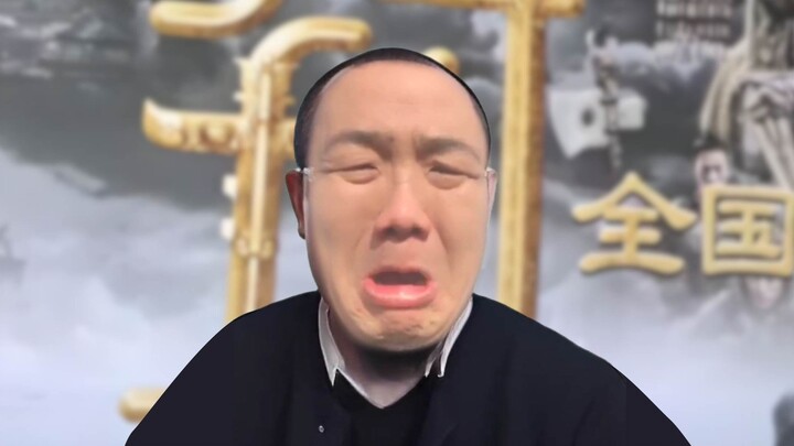 Pisau Uruk dibuka tepat di depan wajah, membuatnya sangat marah