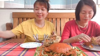 Cua sốt trứng _ cách làm cua sốt trứng ｜螃蟹炒雞蛋 _ crab with egg sauce 9