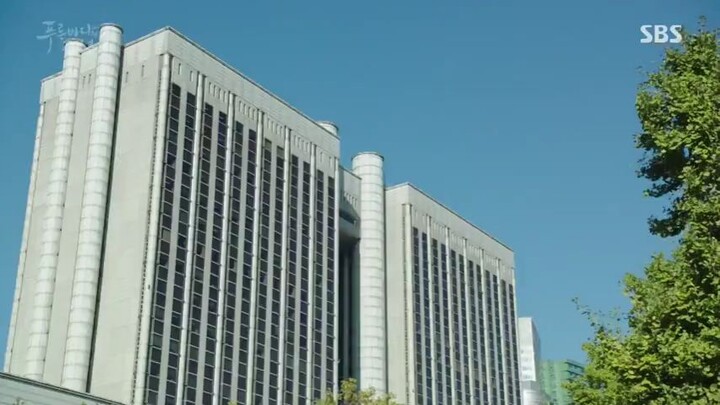 Mermaid Obsessed with a Tall and Handsome Guy