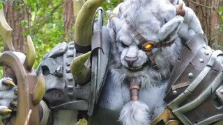 Rengar cos dengan tingkat reduksi super tinggi pada ins