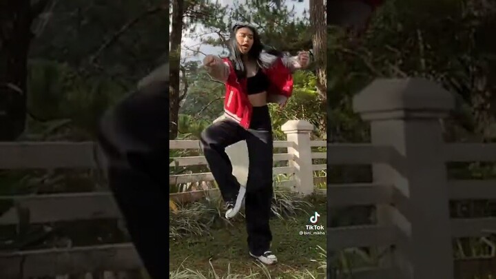 BINI Mikha doing the "ZOOM" Dance Trend/Challenge by Jessi |PPOP Tiktok Update