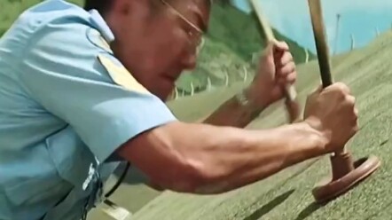 A young man with color blindness went for a physical examination and was able to taste the colors wi