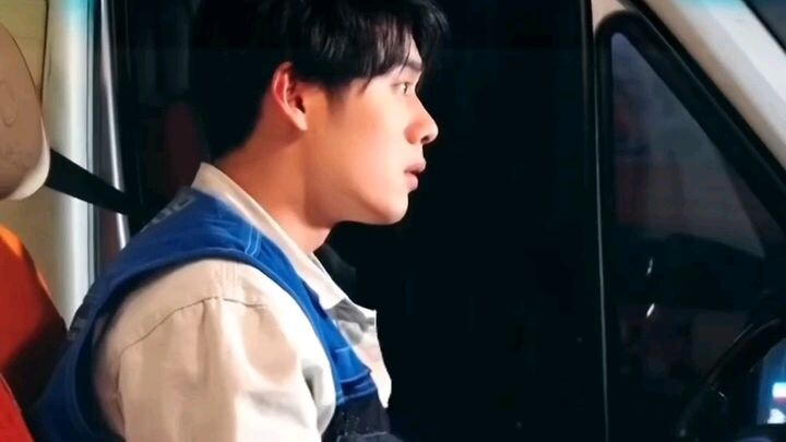 ระบบคอมเม้นไลน์สดเอเลี่ยน