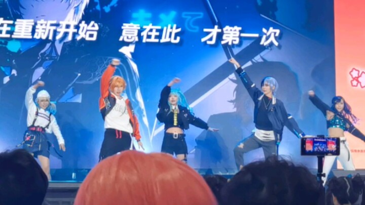 有没有人知道这个vbs是哪个舞团我真的好喜欢他们的表演啊啊啊