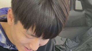 Jumping cubes to win lunch credits