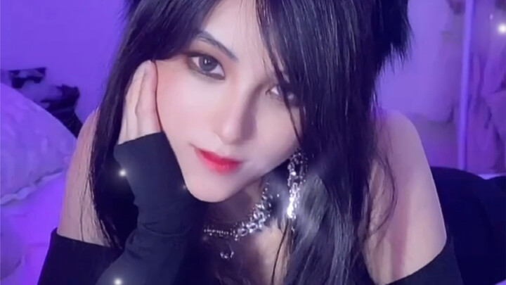 [Live-Action Liang Bing] Pernah lihat ratu kucing yang anggun dan memesona?