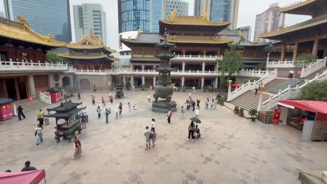 Shanghai’s Jing’an Temple: A Critical Look at Its Visitor Value