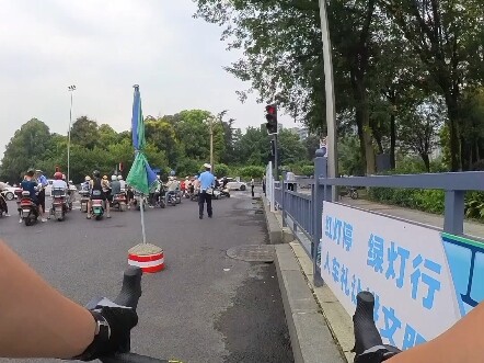 Hari Pertama Naik Sepeda ke Kantor