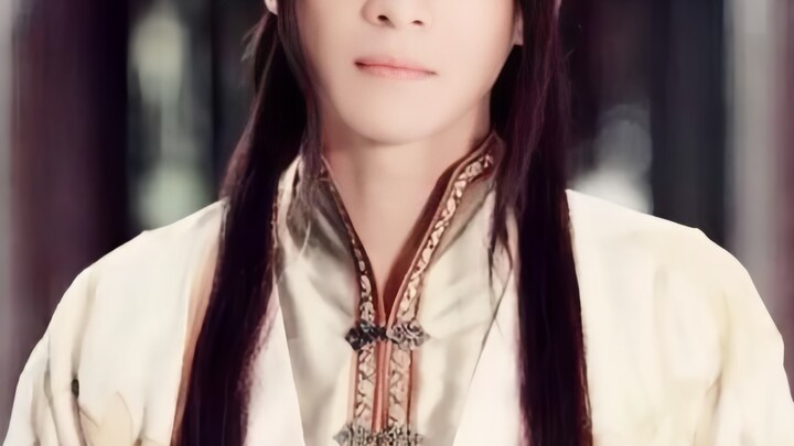 บันทึก... ปรากฎว่าตัวละครยอดนิยมตัวนี้ได้รับการช่วยเหลือชั่วคราวโดยคนอื่นที่หยุดรับบทนี้! ขอบคุณที่ไ
