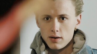 [SKAM] "He will call you" No, he came directly to your door