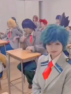 Đỉnh của đỉnh: Hội coser trường học trong anime mà chả ai ra hồn, đừng có chê mặt nhé!