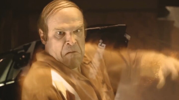 “Quả nhiên, chuyện dọa người thì vẫn phải để người chuyên nghiệp dẫn dắt.”