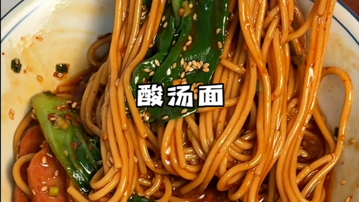 Mì canh chua chua cay cay siêu ngon luôn!! 😭😭 Ngon cực kỳ luôn!