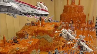 网友花了两年时间，用超过25万块乐高积木搭建的《星球大战》名场面