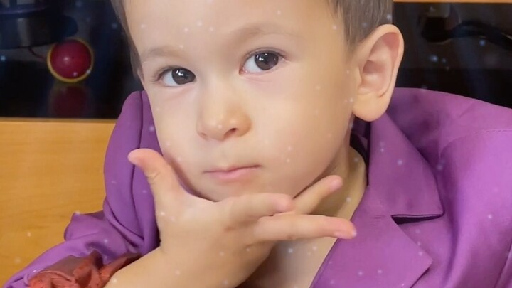 Latte: I’m struggling so hard just for a taste of sugar!