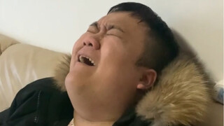 Si gemuk keras kepala ini, sekarang baru tahu kan pesona kaleng persik kuning dari Timur Laut? Apa y