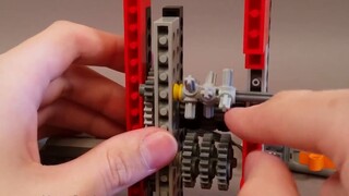 [LEGO Construction] เครื่องทำลายเกียร์ LEGO ถ้ามันไม่ทำงาน ก็ใช้มันกดบะหมี่ได้เลย!