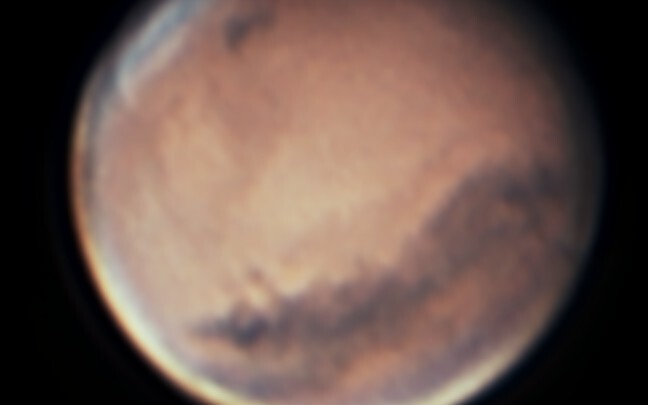 Observing the surface of Mars for the first time is truly breathtaking!