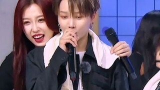 [XinXin Moments | Throwback Let's Party] XIN Liu & Esther Yu Cute Moments ||【昕欣相印】刘雨昕X虞书欣