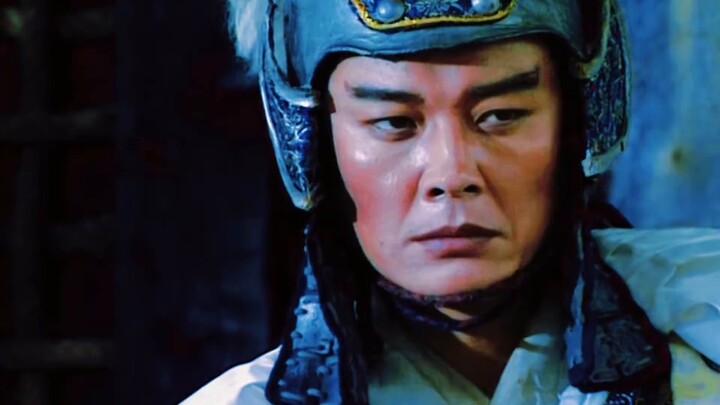 【Tam Quốc】Chu Du: "Ly rượu dính vào tay thì phải làm sao? Đang chờ trực tuyến, gấp lắm."