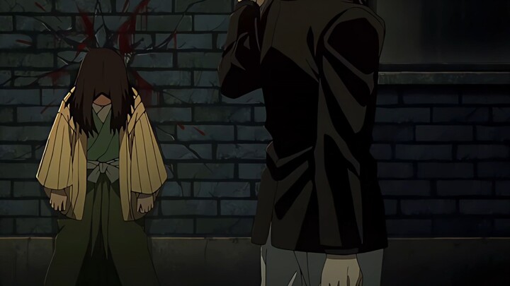 عندما يلتقي السكير بالشبح الحقيقي