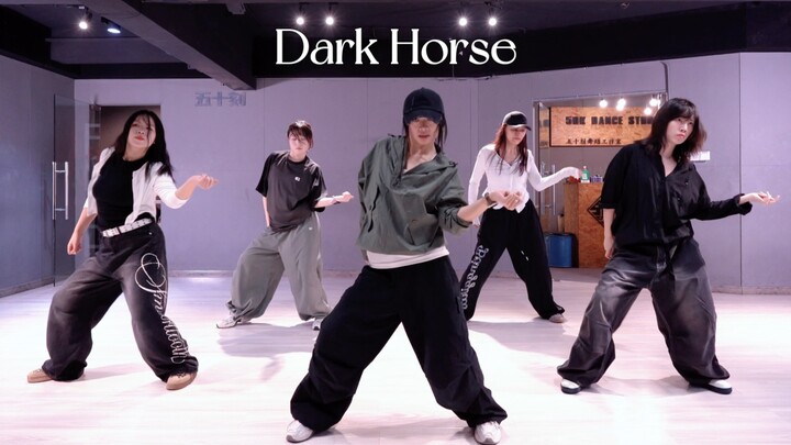 You and I are both dark horses #YinyinChoreography “Dark Horse”
