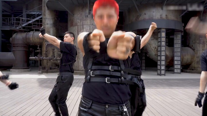 【ITZY】Foto-foto super restorasi! Pembunuh bayaran bercelana kulit datang untuk menghalangi hatimu | 