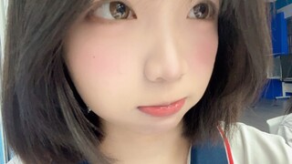 Let me show you my desk mate