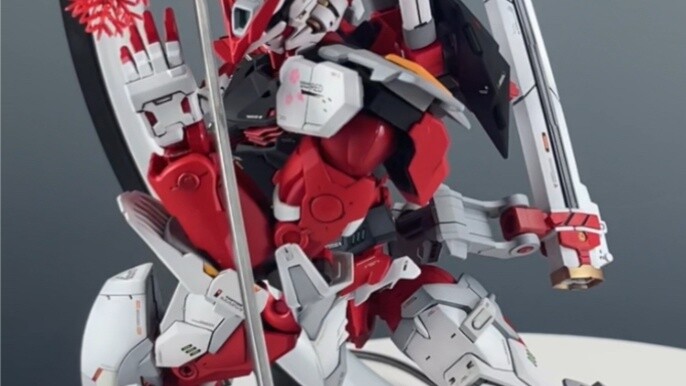 Gundam Red Astray