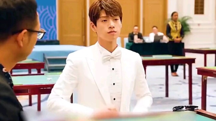 Young man travels to a parallel world and reaches the peak of his life from then on #MoviesAndTV#